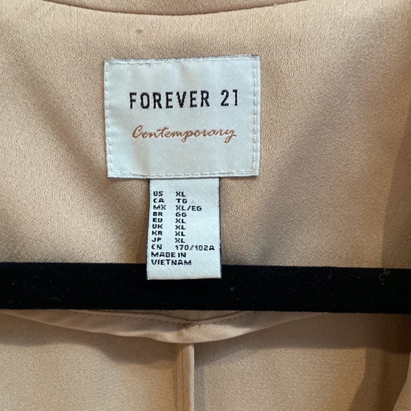 Forever 21 jacket - Picture 3 of 7